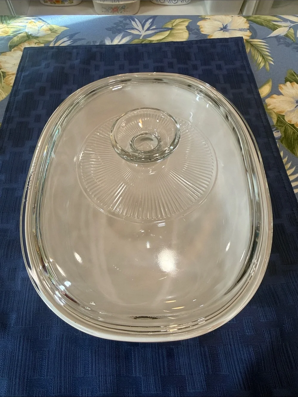 Corningware White Oval Casserole Callaway Ivy with Clear Glass Lid